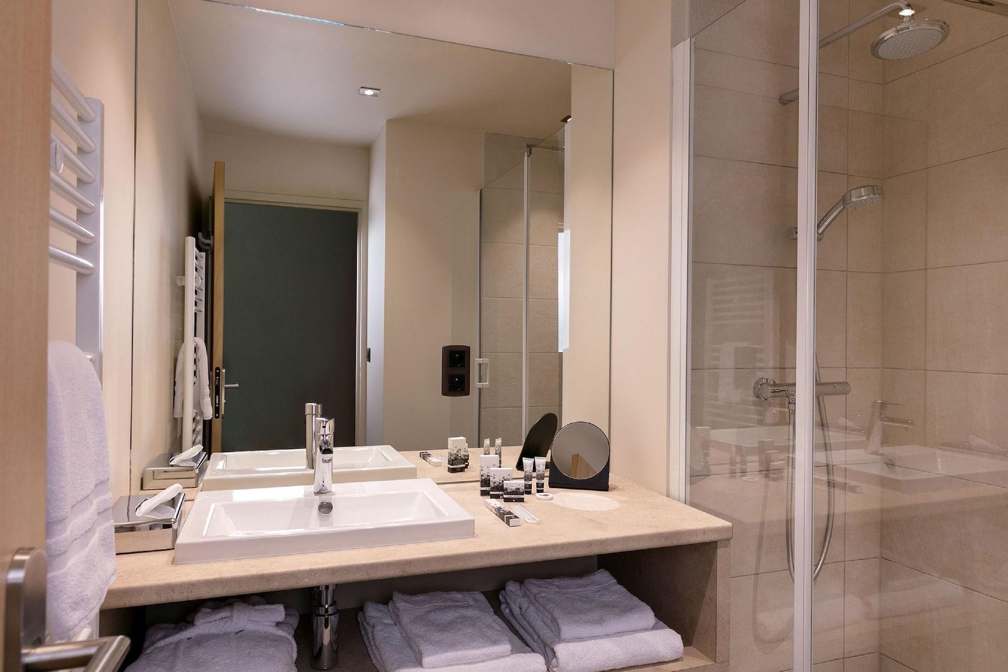 Best Western Plus Hotel Escapade Senlis Senlis  Zewnętrze zdjęcie
