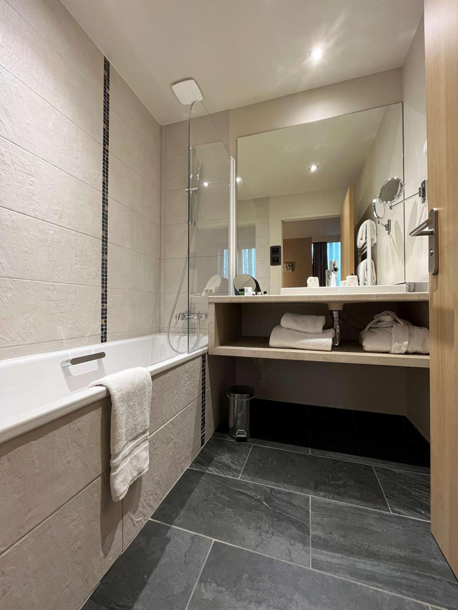 Best Western Plus Hotel Escapade Senlis Senlis  Zewnętrze zdjęcie